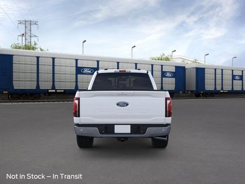 2026 Ford F-150 LARIAT photo 3