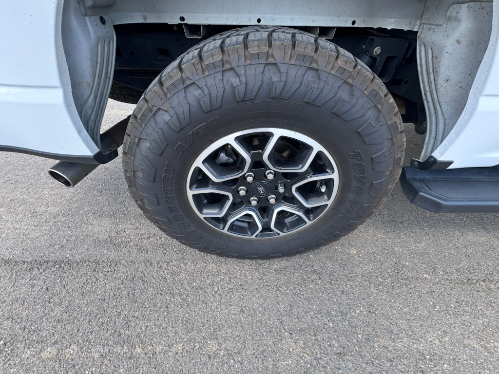 2023 Ford F-150 XLT photo 5