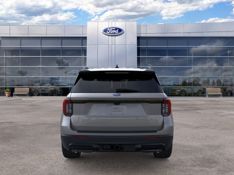 2026 Ford Explorer ST-Line photo 5