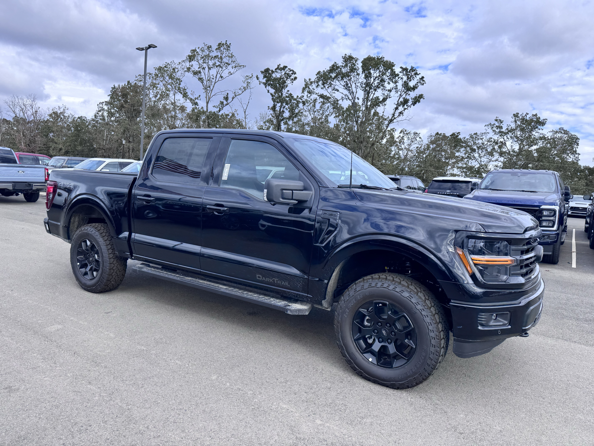 2026 Ford F-150 XLT photo 4