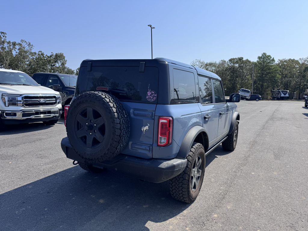 2024 Ford Bronco Black Diamond photo 5
