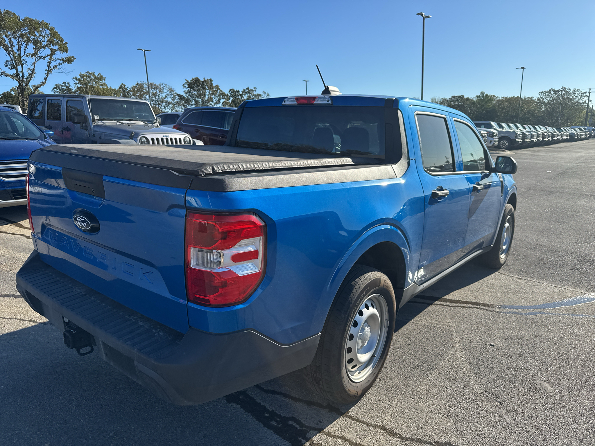 2025 Ford Maverick XL photo 5