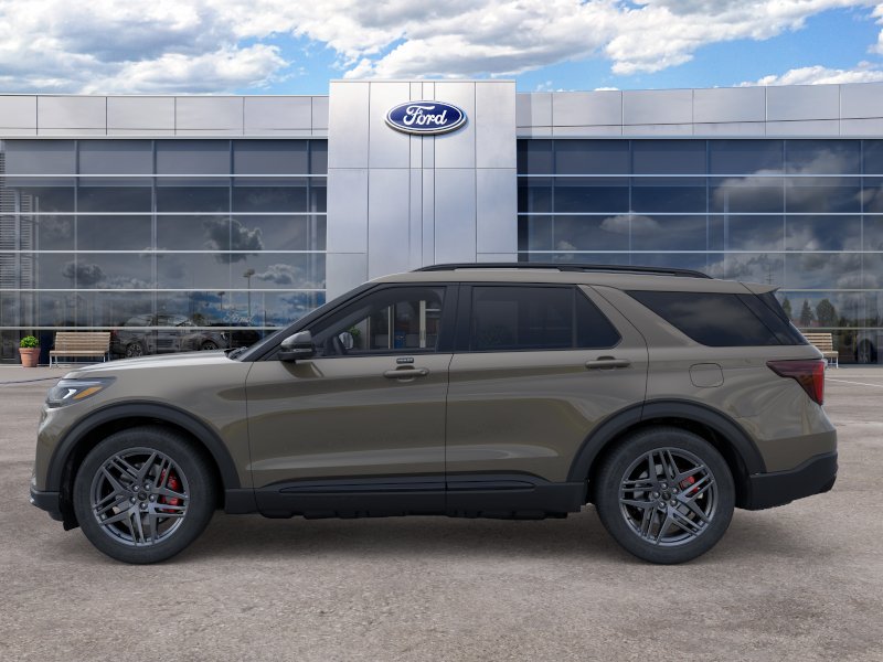 2026 Ford Explorer ST photo 3
