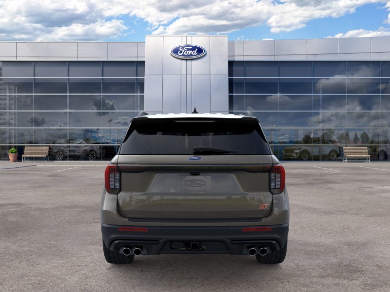 2026 Ford Explorer ST photo 5
