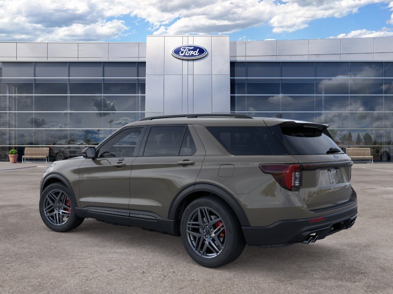 2026 Ford Explorer ST photo 4