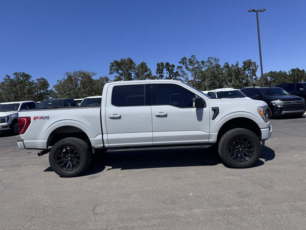 2023 Ford F-150 XLT photo 4