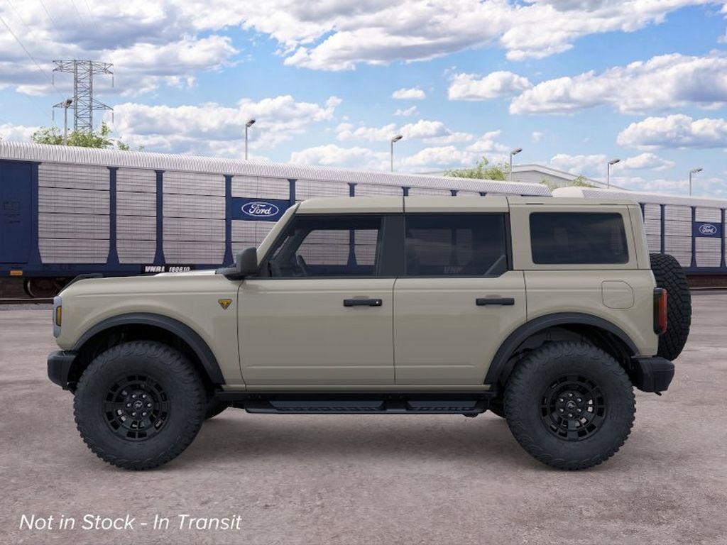 2026 Ford Bronco Badlands photo 3