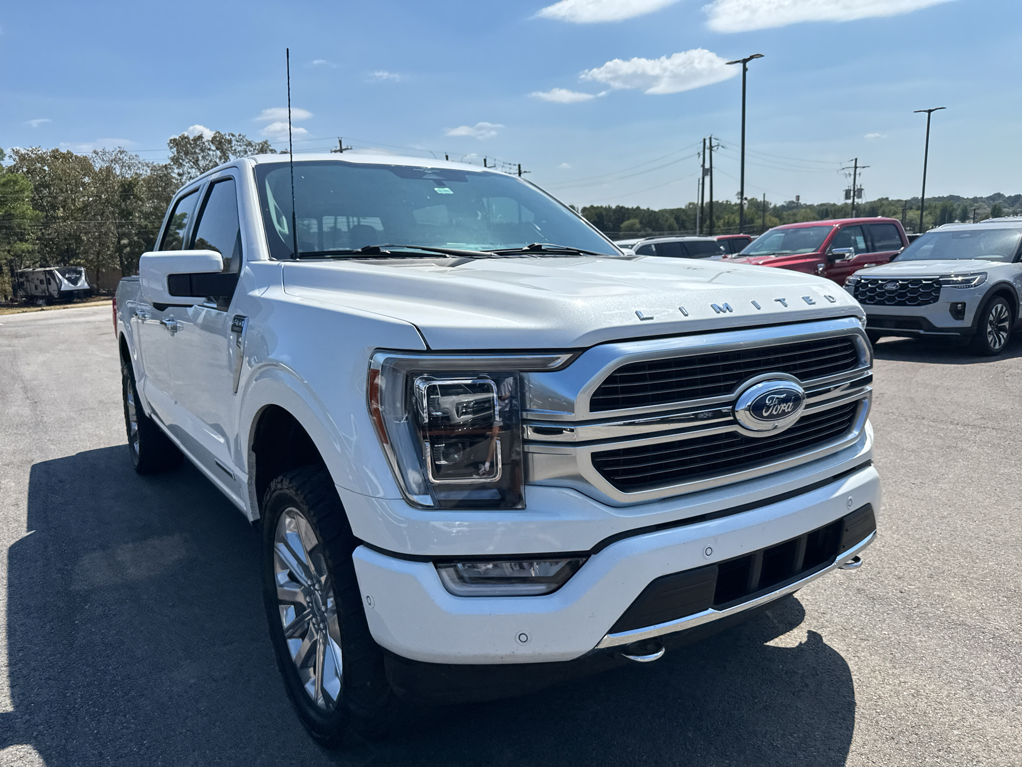 2023 Ford F-150 Limited photo 3