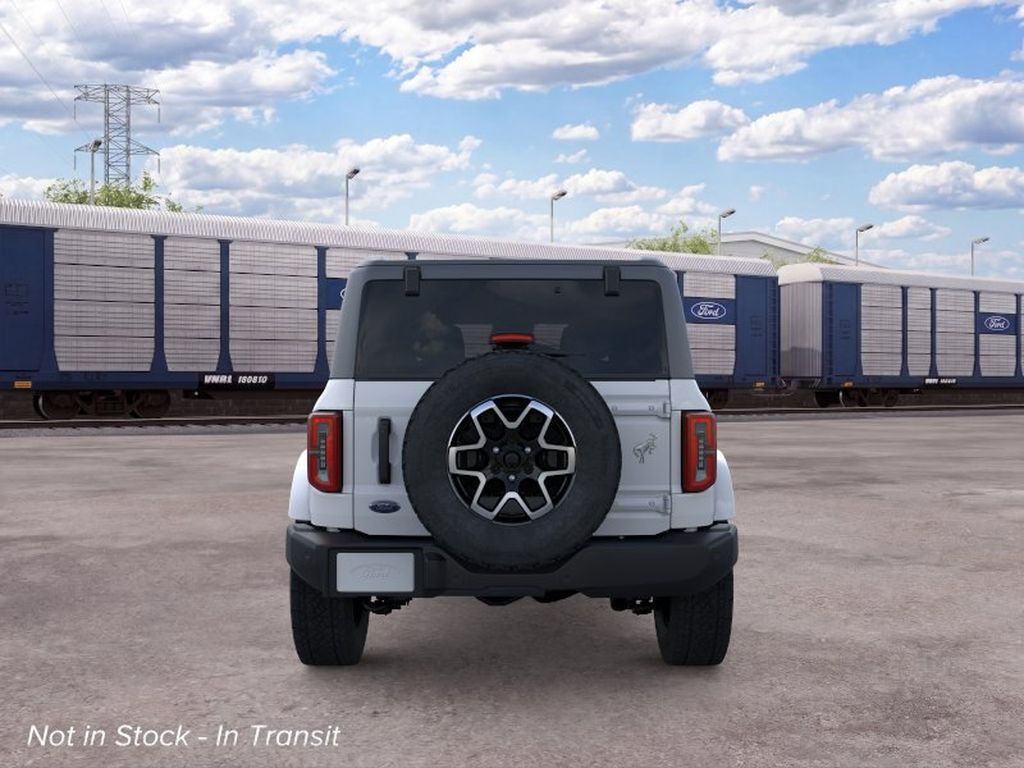 2026 Ford Bronco Outer Banks photo 5