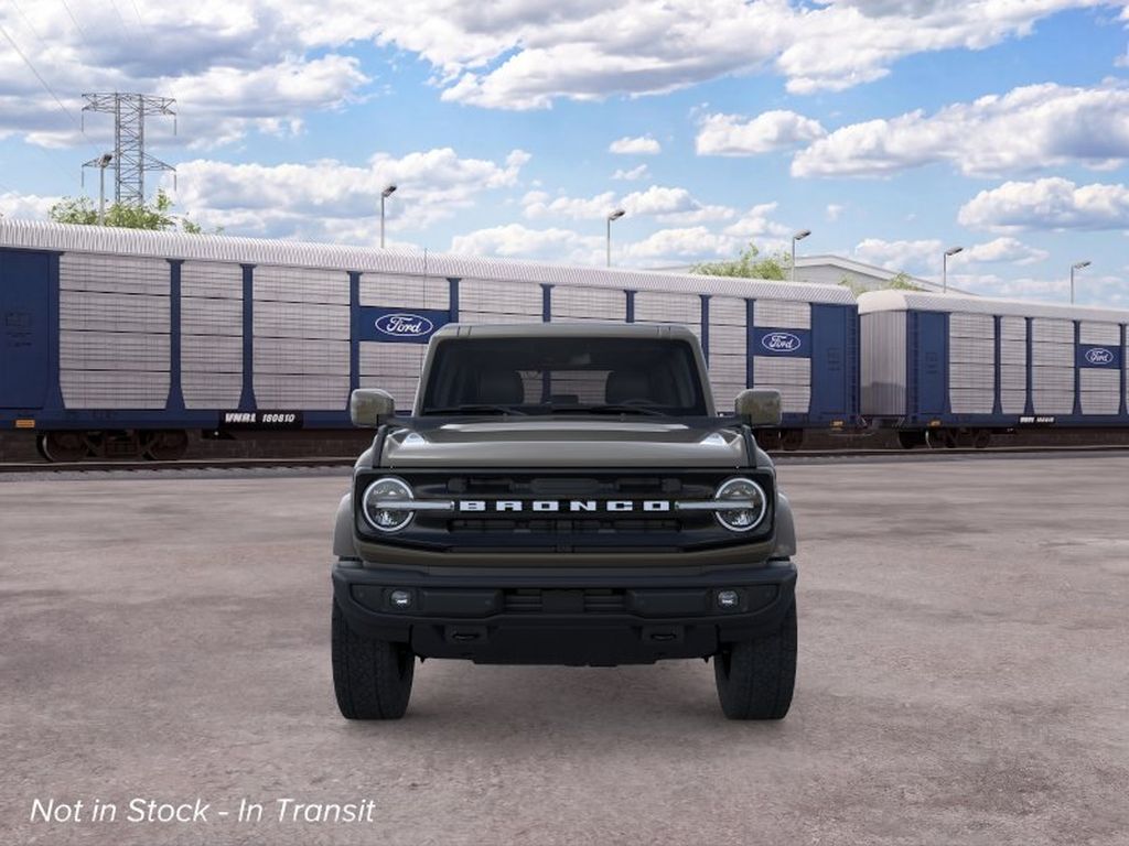 2026 Ford Bronco Outer Banks photo 6