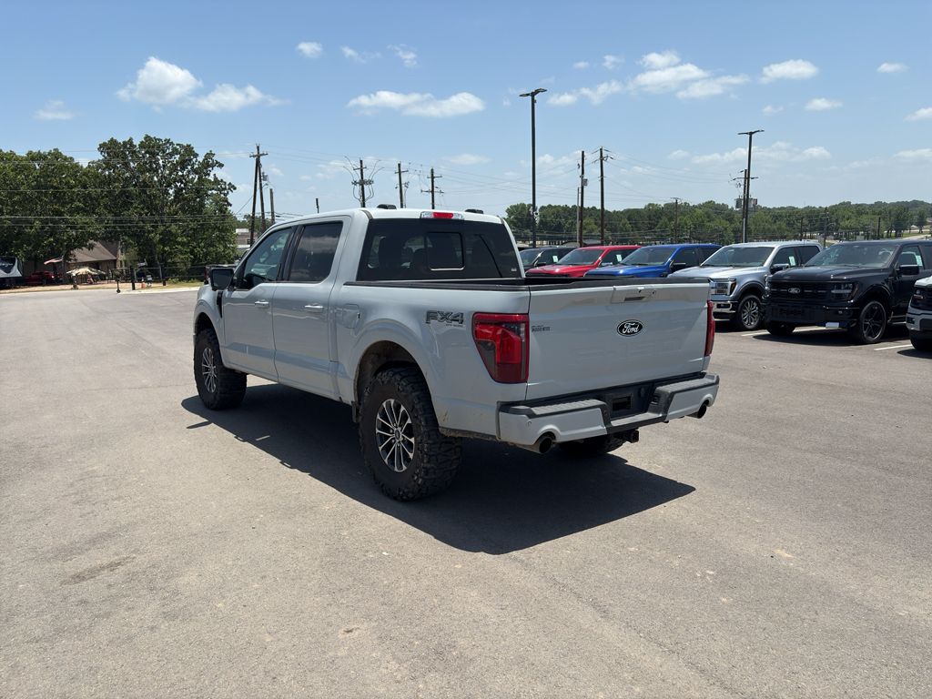 2024 Ford F-150 XLT photo 2