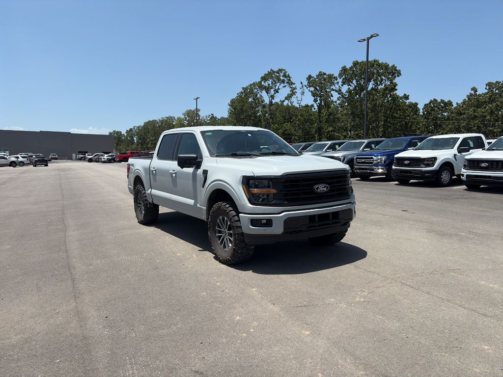 2024 Ford F-150 XLT photo 4