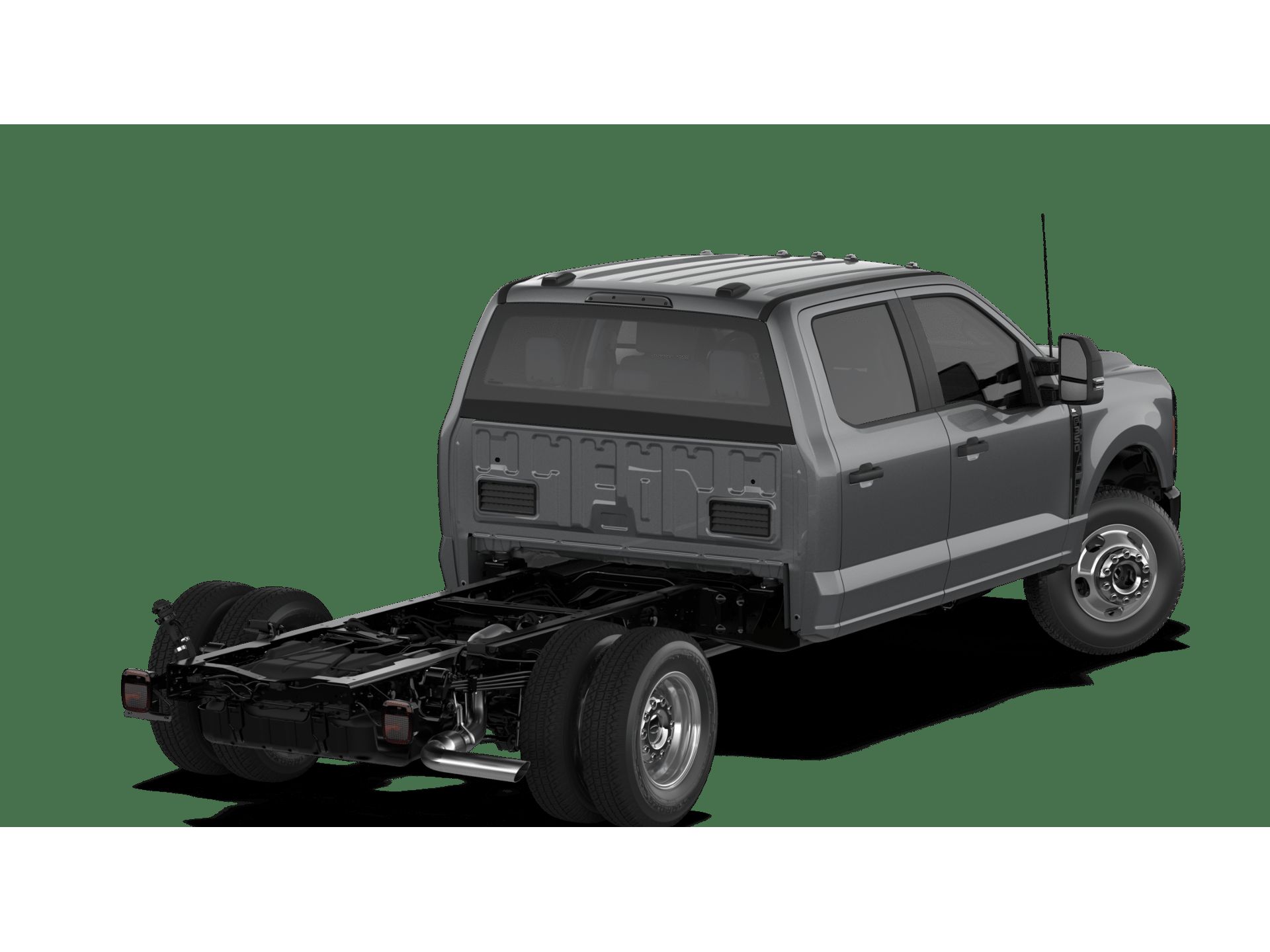 2027 Ford F-350 XL photo 3
