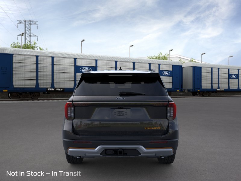 2026 Ford Explorer Tremor photo 5