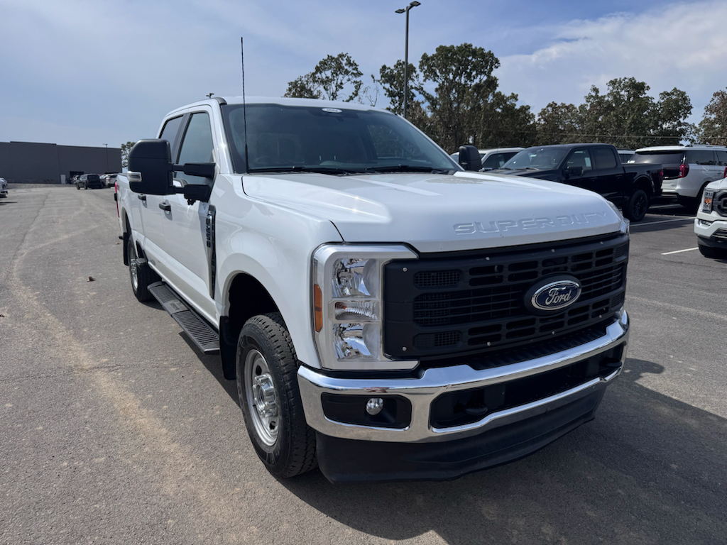 2024 Ford F-250 XL photo 3