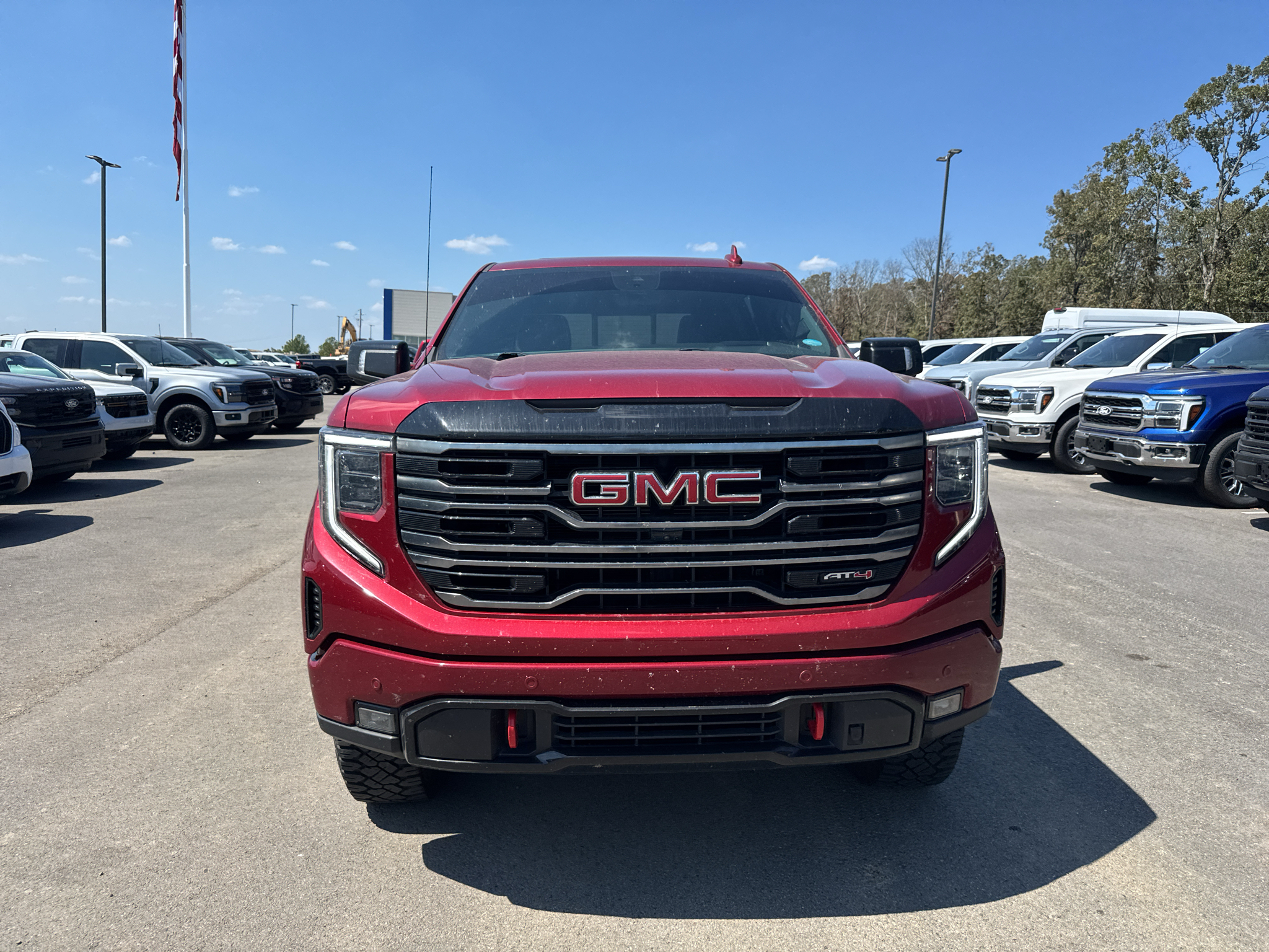 2025 GMC Sierra AT4 photo 2