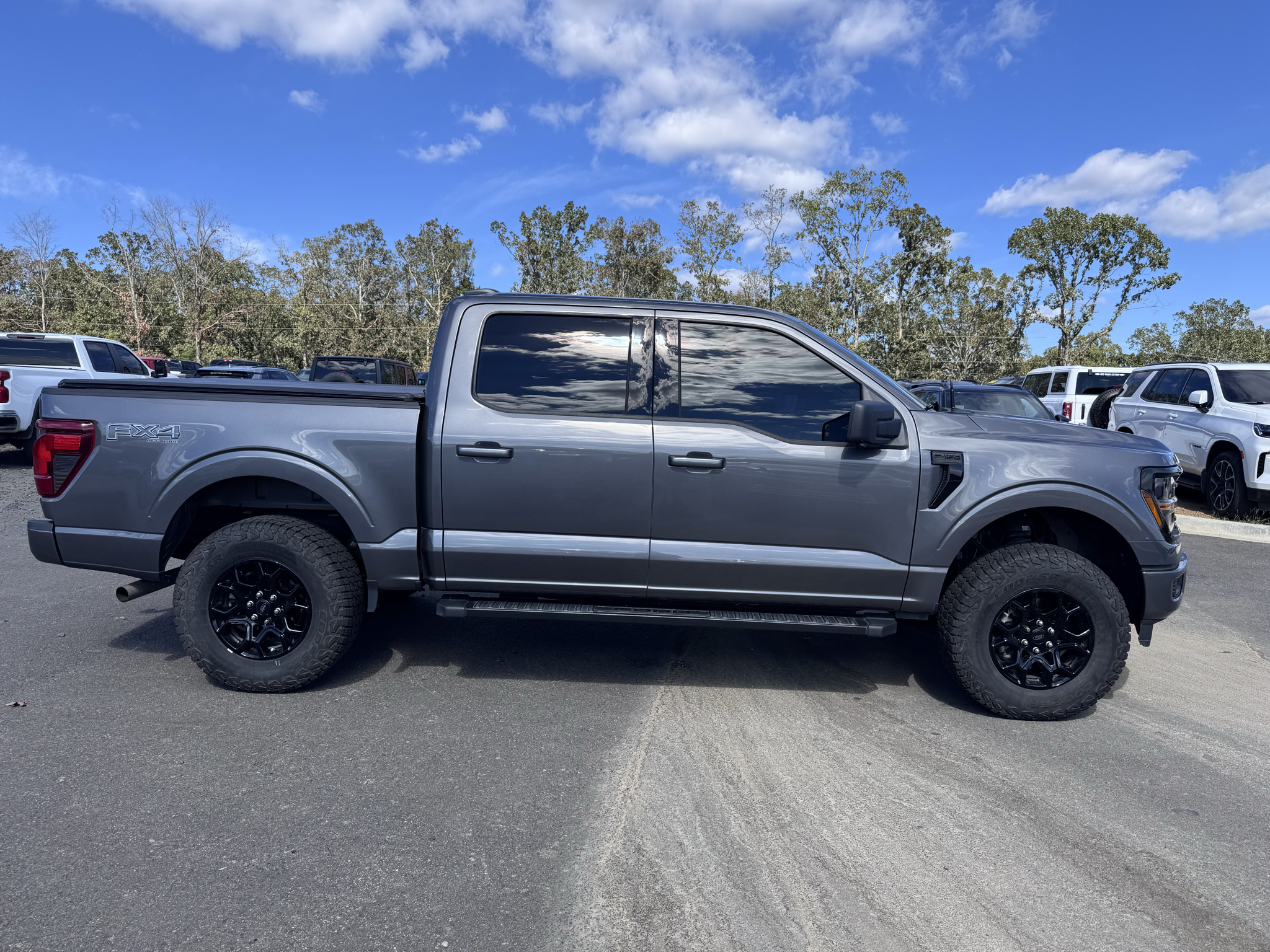 2024 Ford F-150 XLT photo 6