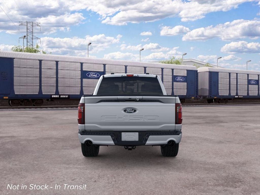 2026 Ford F-150 XLT photo 5