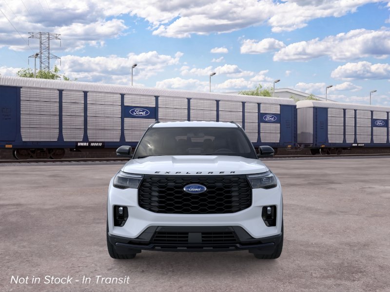 2026 Ford Explorer ST-Line photo 6
