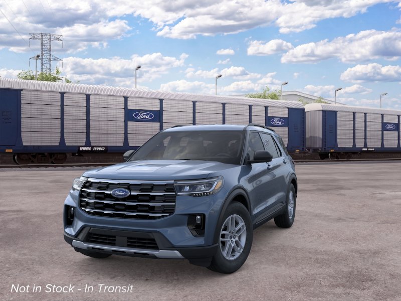 2026 Ford Explorer Active w/200A Pkg photo 2