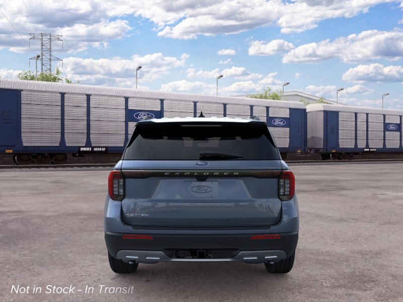 2026 Ford Explorer Active w/200A Pkg photo 5