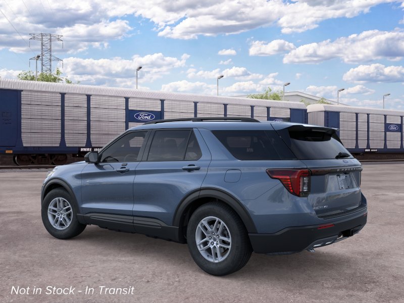 2026 Ford Explorer Active w/200A Pkg photo 4