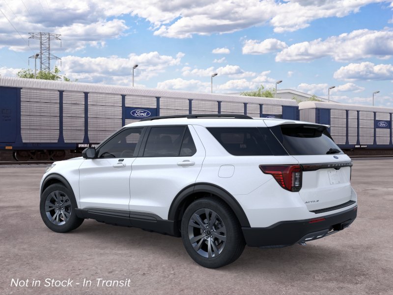 2026 Ford Explorer Active w/200A Pkg photo 4