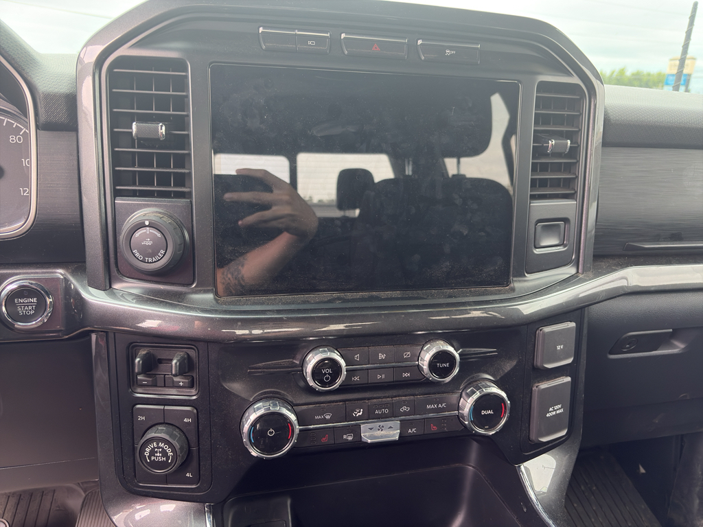 2022 Ford F-150 representative vehicle photo