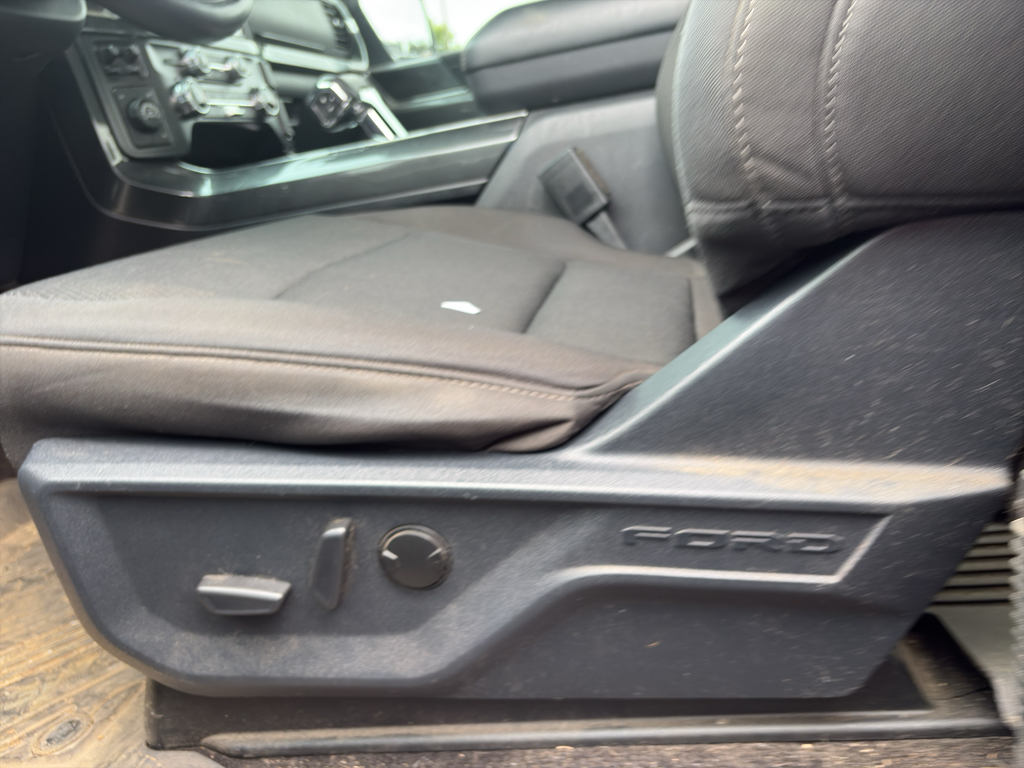 2022 Ford F-150 representative vehicle photo