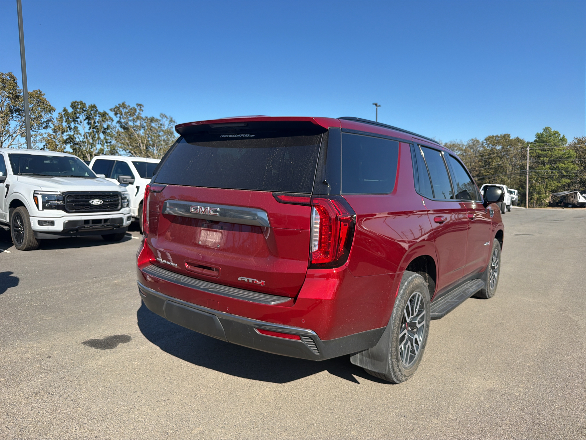 2024 GMC Yukon AT4 photo 5