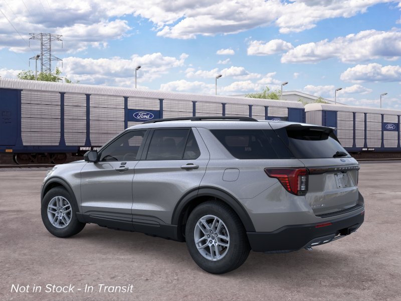 2026 Ford Explorer Active w/200A Pkg photo 4