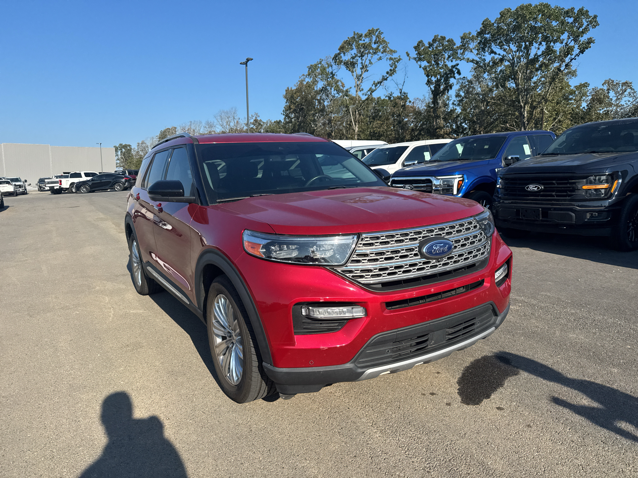 2022 Ford Explorer Limited photo 3