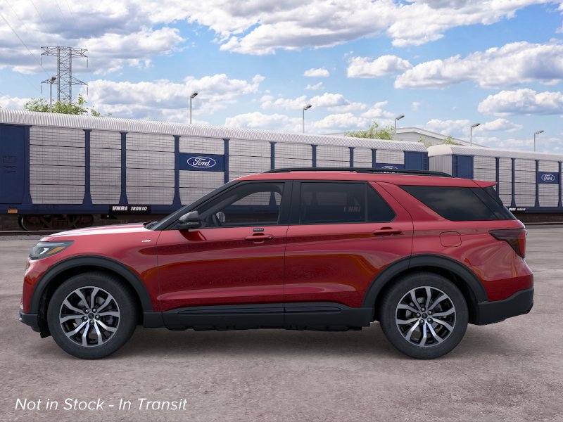 2026 Ford Explorer ST-Line photo 3