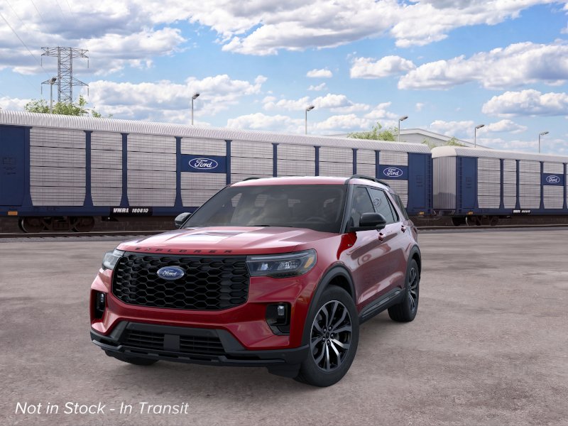 2026 Ford Explorer ST-Line photo 2