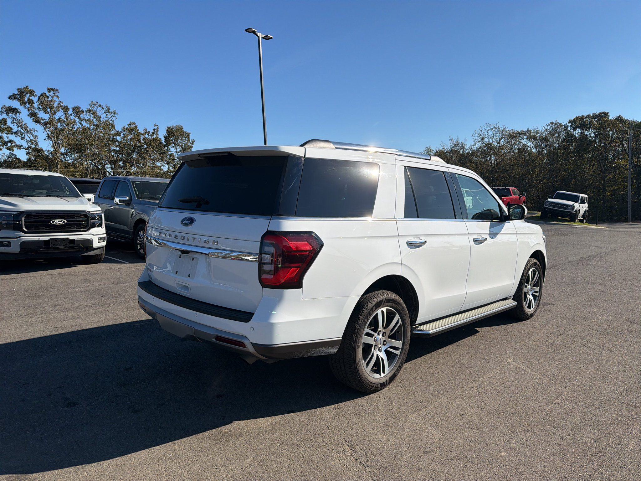 2023 Ford Expedition Limited photo 5
