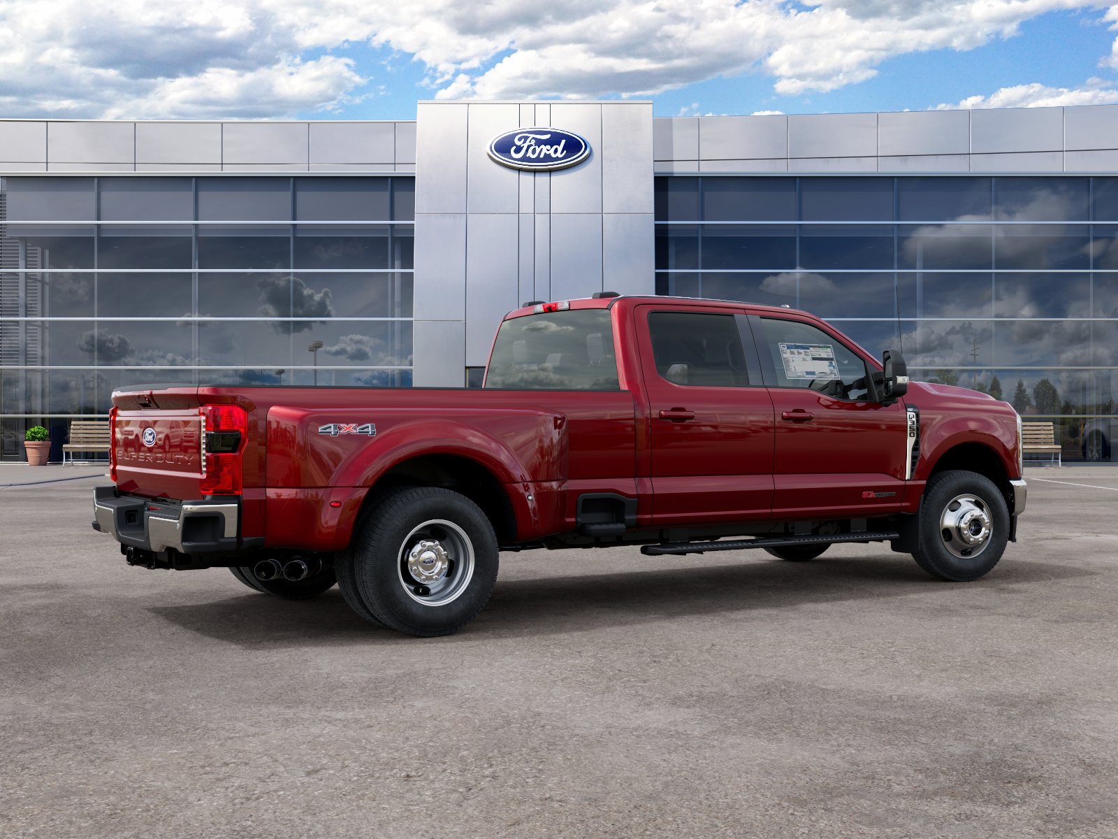 2027 Ford F-350 XLT photo 6