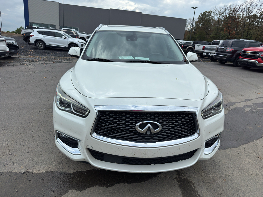 2020 INFINITI QX60 LUXE photo 2