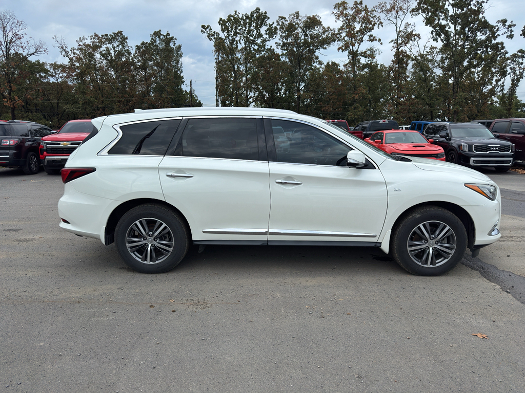 2020 INFINITI QX60 LUXE photo 4