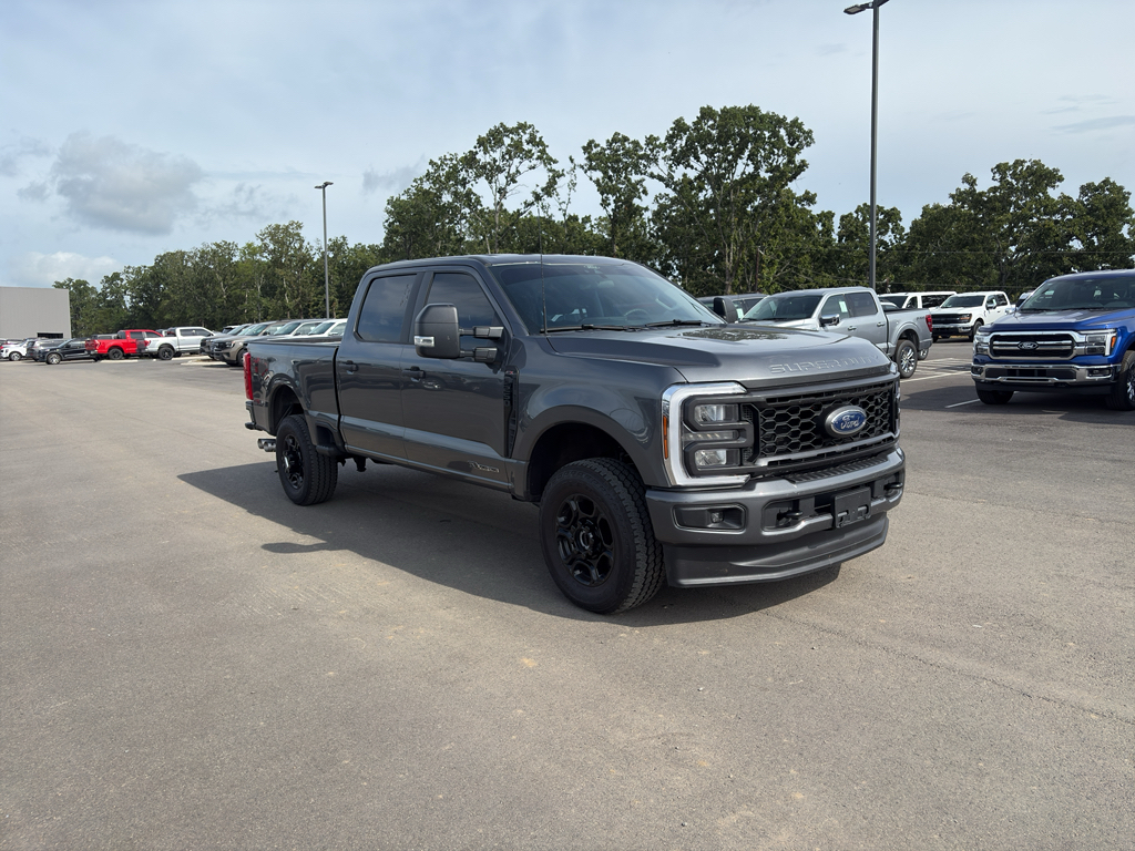 2026 Ford F-250 XL photo 4