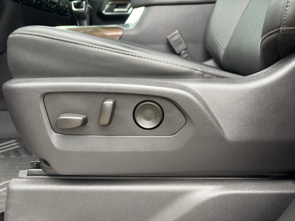 2024 Chevrolet Silverado representative vehicle photo