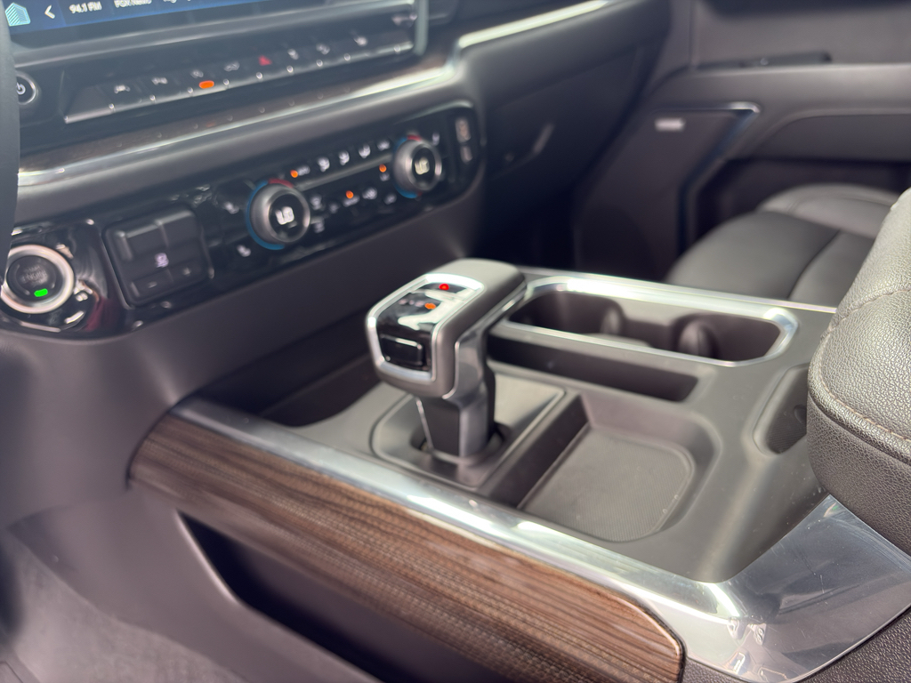 2024 Chevrolet Silverado representative vehicle photo