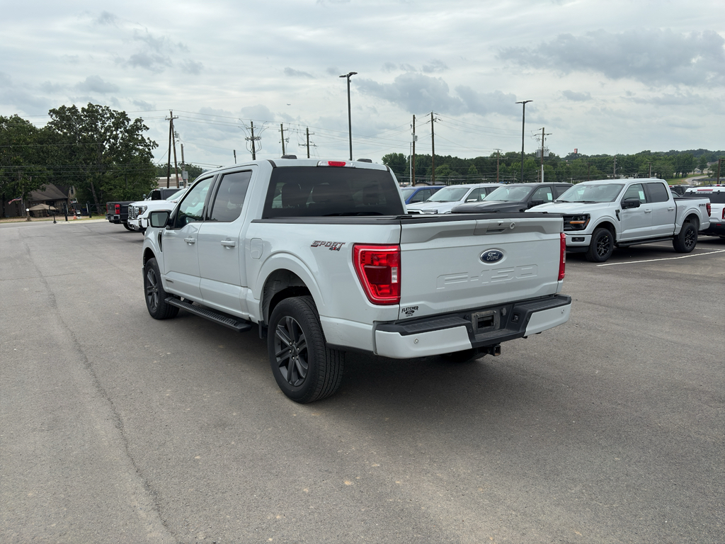 2023 Ford F-150 XLT photo 2