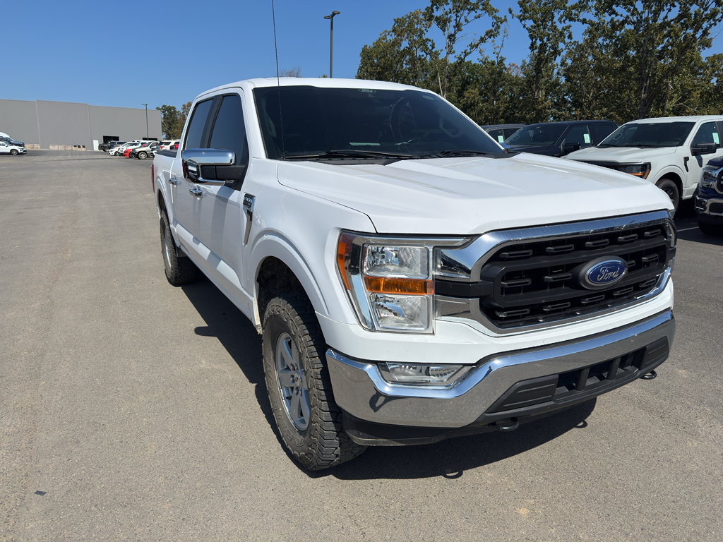2021 Ford F-150 XLT photo 3