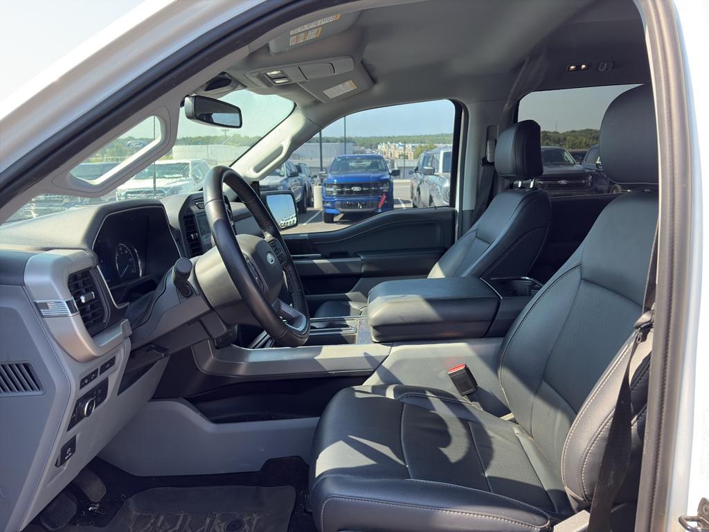 2022 Ford F-150 representative vehicle photo