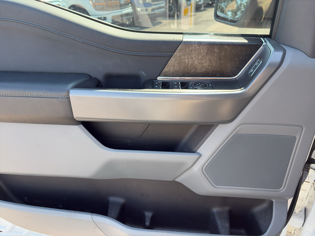 2022 Ford F-150 representative vehicle photo