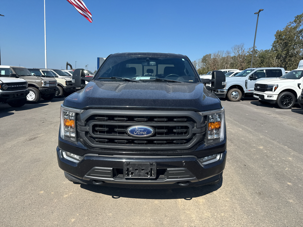 2022 Ford F-150 XLT photo 2