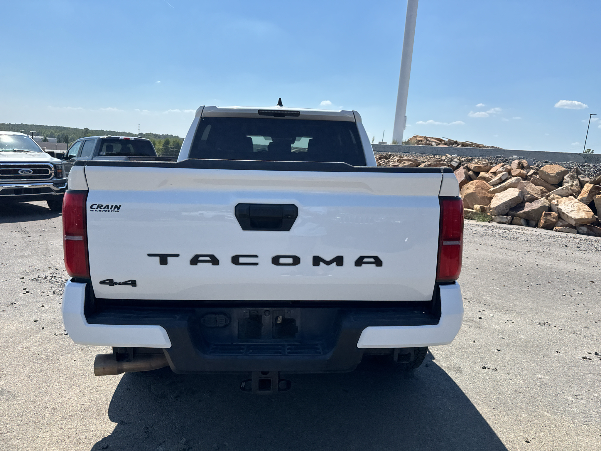 2024 Toyota Tacoma TRD Off Road photo 6