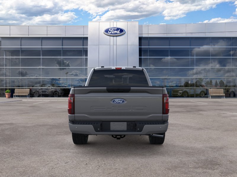 2026 Ford F-150 XLT photo 5