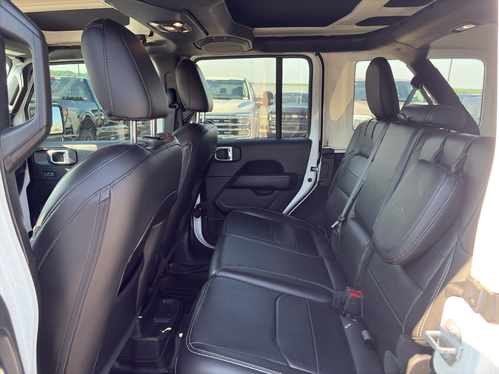 2022 Jeep Wrangler representative vehicle photo