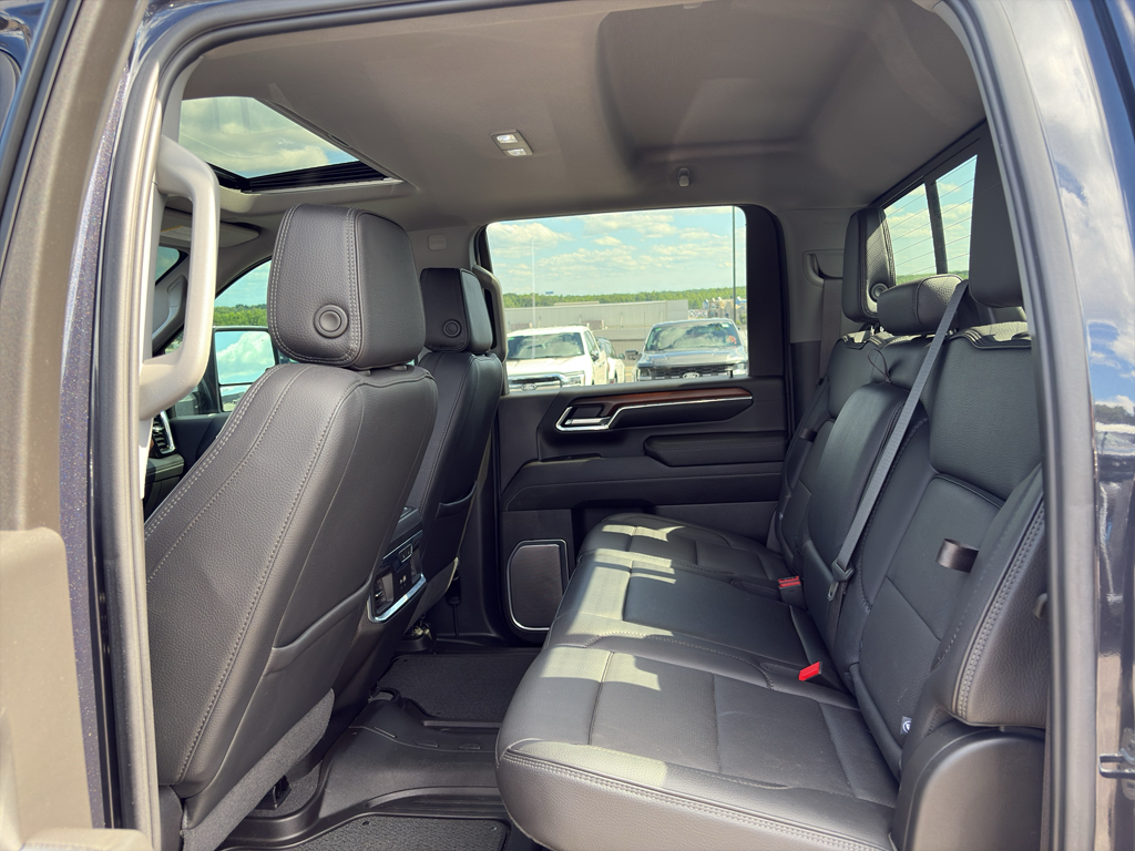 2024 Gmc Sierra HD representative vehicle photo